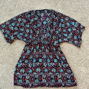 ReneeC. Turquoise,navy, red & white floral blouse V-neck. Size L  empire waist.